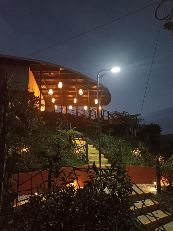 Glamping The Mountain Hotel กัวตาเป ภายนอก รูปภาพ