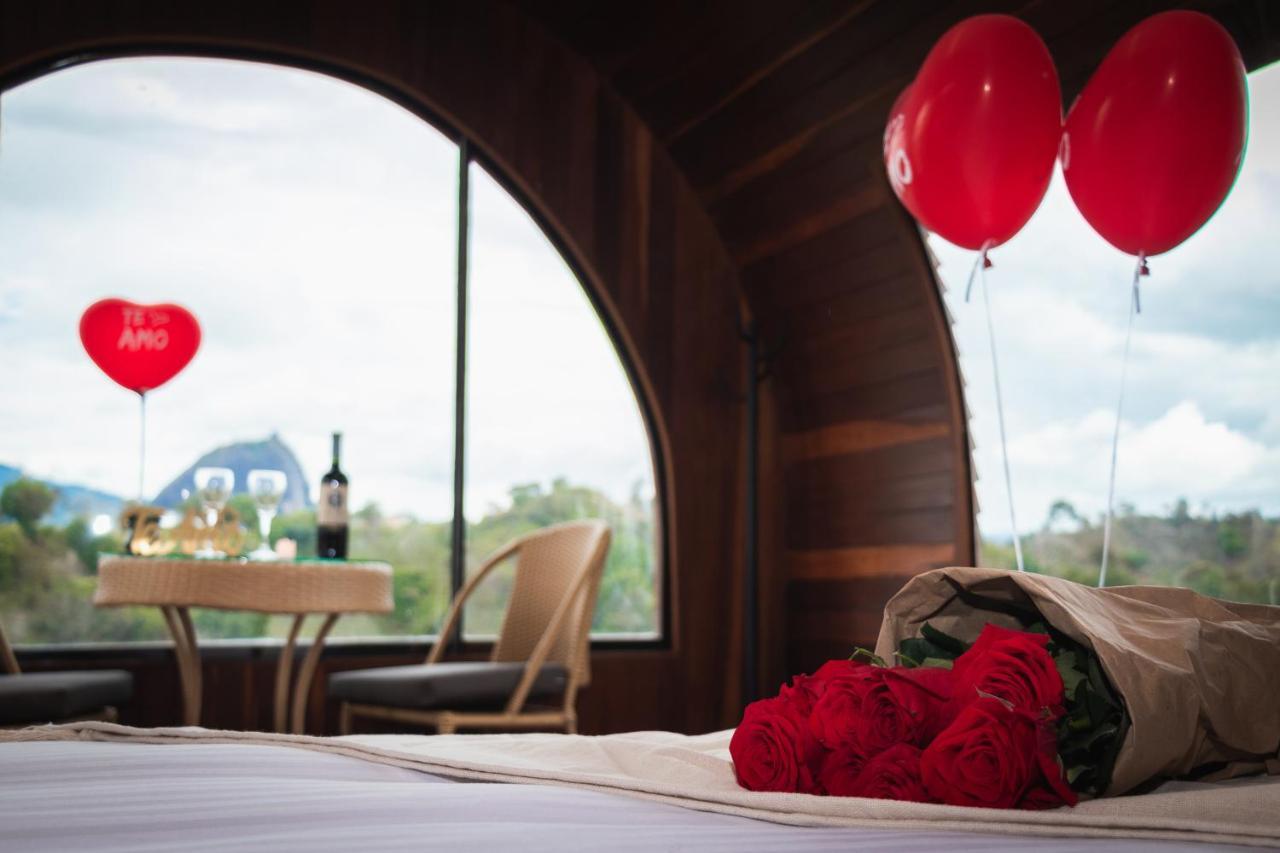 Glamping The Mountain Hotel กัวตาเป ภายนอก รูปภาพ