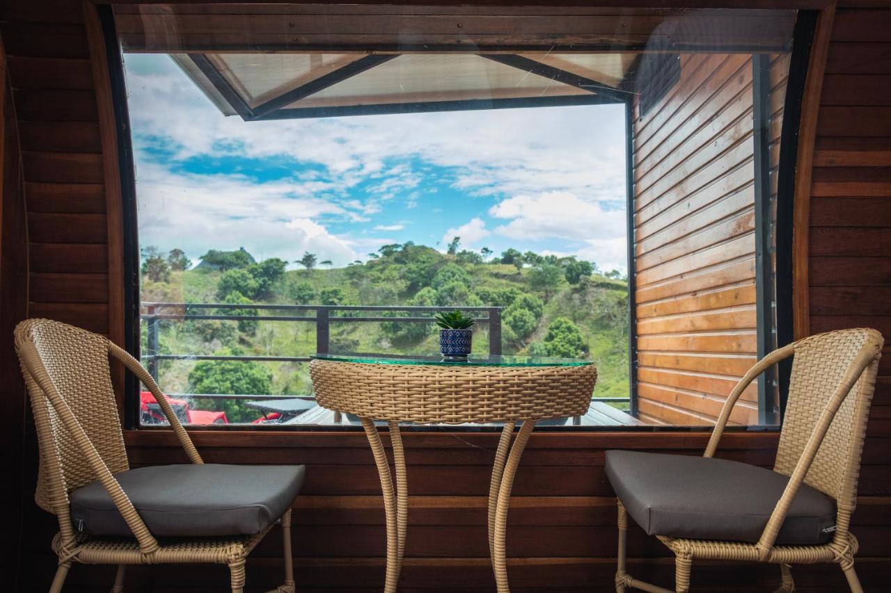 Glamping The Mountain Hotel กัวตาเป ภายนอก รูปภาพ