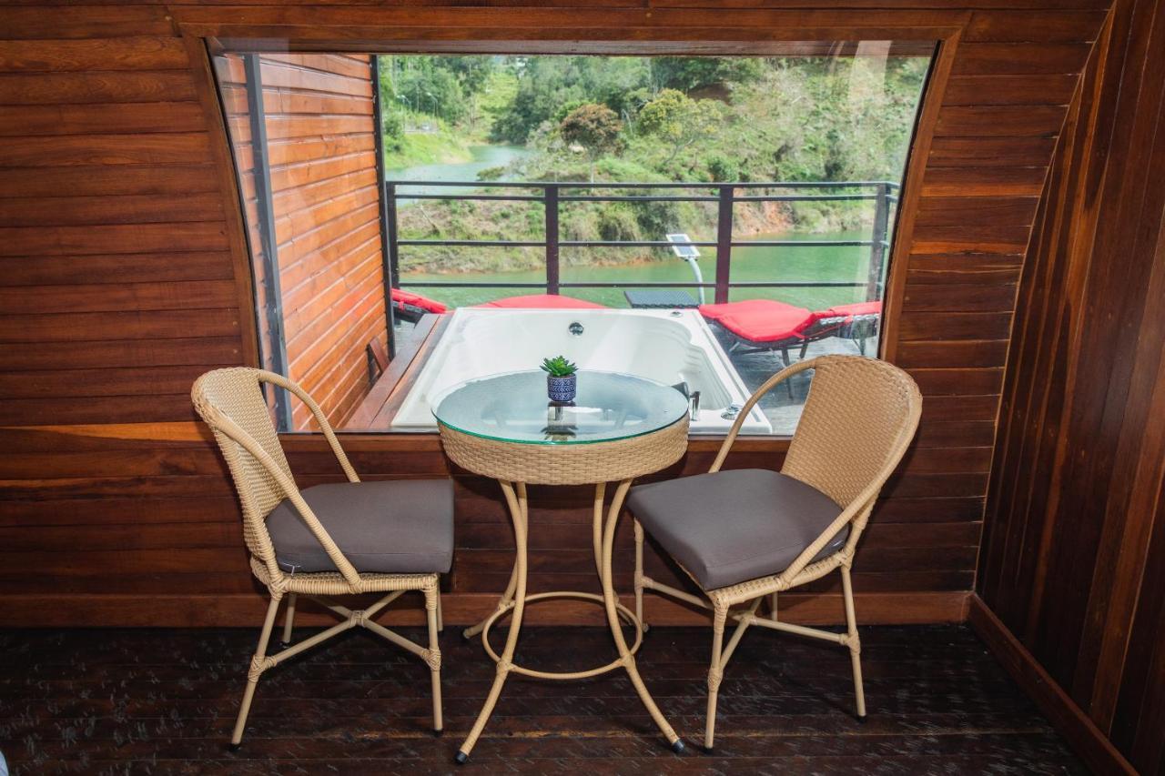Glamping The Mountain Hotel กัวตาเป ภายนอก รูปภาพ