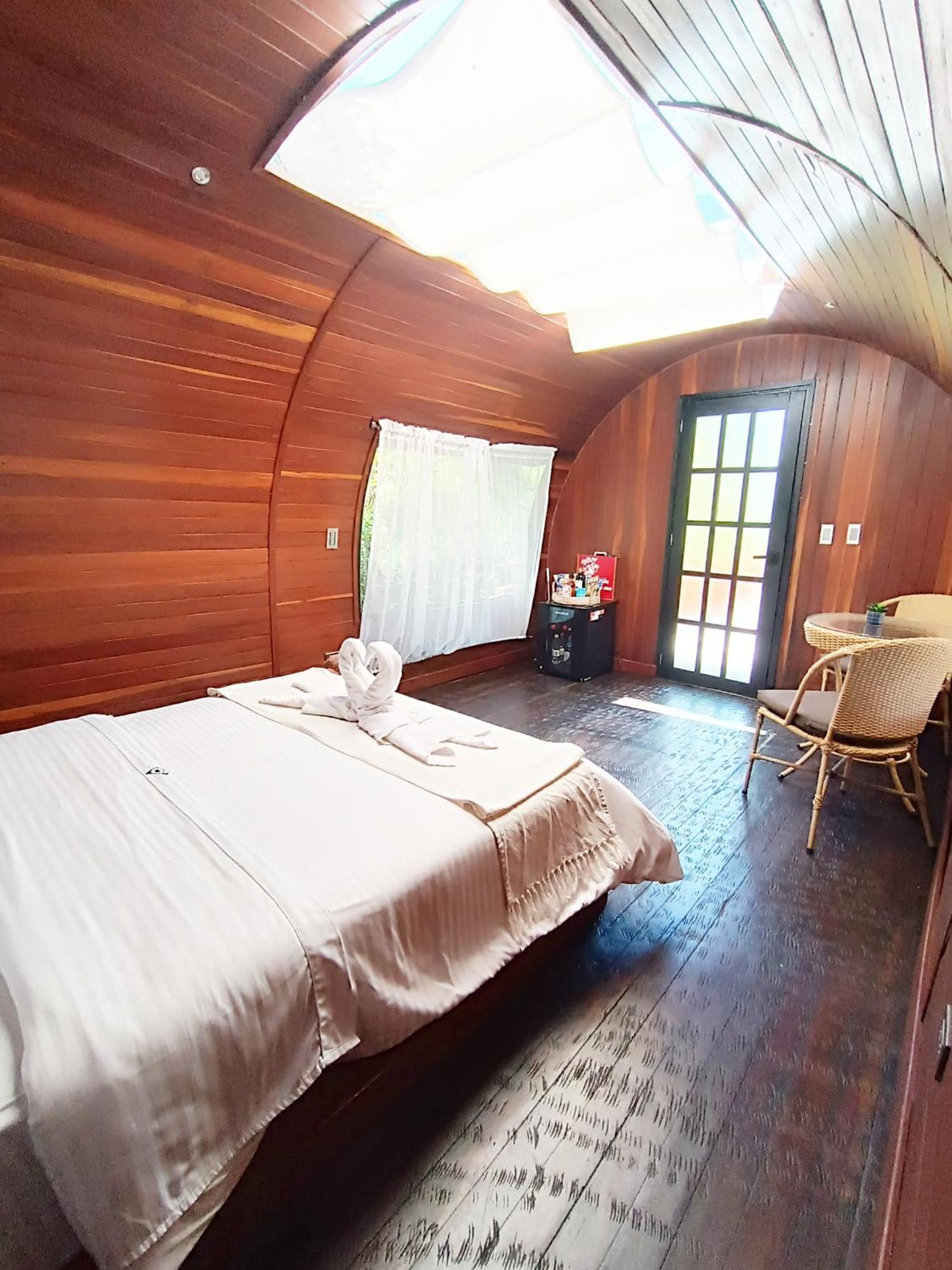 Glamping The Mountain Hotel กัวตาเป ภายนอก รูปภาพ